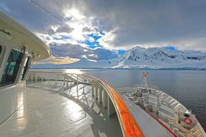 Kreuzfahrten Antarktis - Südafrika: Kreuzfahrt mit der MS Hamburg von Ushuaia bis Kapstadt