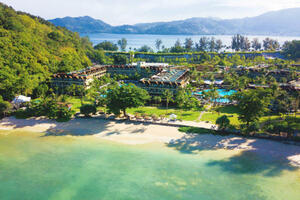 Flugreisen Thailand: Erholungsurlaub im Phuket Marriott Resort & SPA und Le Meridien Khao Lak Resort & SPA