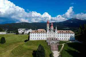 Eigene Anreise Italien - Südtirol: Familienurlaub im Hotel Leonard