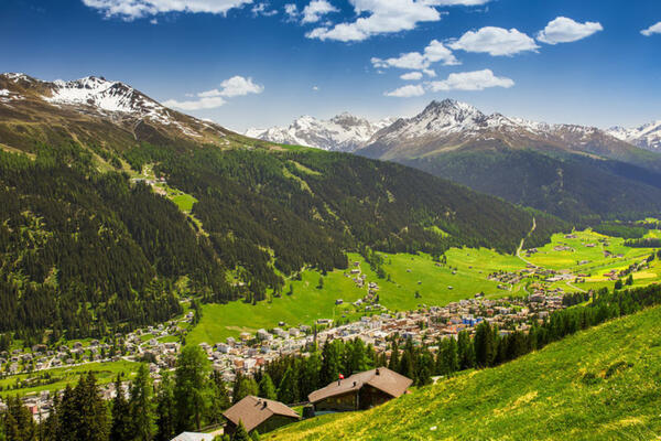 Bild 1 von Eigene Anreise Schweiz: Bahn und Wandern von Davos nach Chur inkl. 5 Übernachtungen im 4-Sterne-Hotel