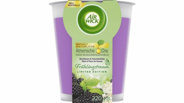 Bild 1 von Air Wick Große Wohlfühl-Duftkerze Brombeere & Holunderblüte