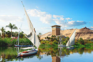 Kombinationsreisen Ägypten: Nilkreuzfahrt & Baden in Hurghada im AMC Royal Hotel & SPA