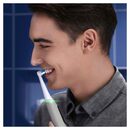 Bild 3 von Oral B Elektrische Zahnbürste iO 6, Aufsteckbürsten: 2 St., mit Magnet-Technologie, Display, 5 Putzmodi, Reiseetui
