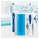 Bild 4 von Oral B Mundpflegecenter OxyJet + PRO 2000, Set