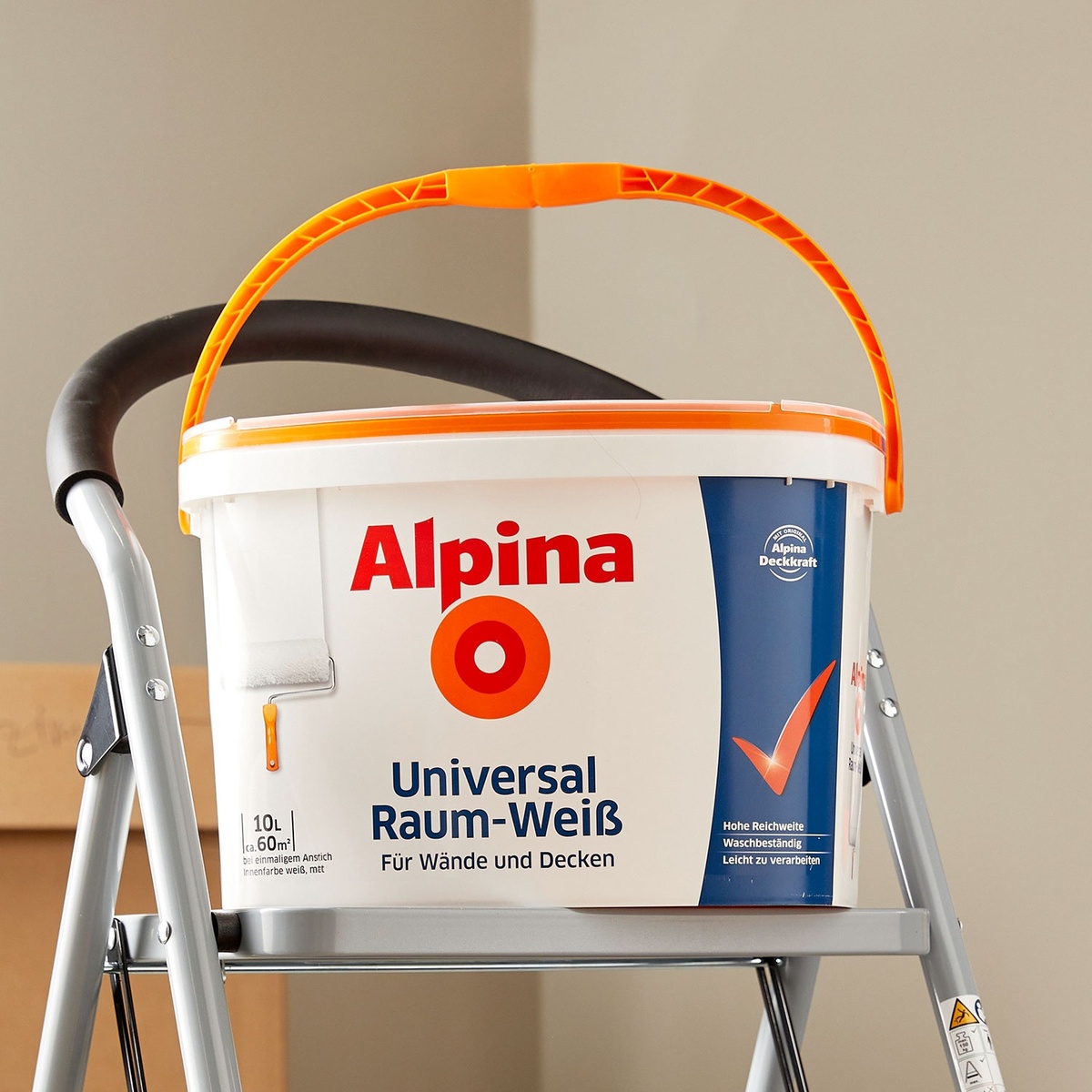 ALPINA UniversalRaumWeiß inkl. Abstreifgitter 10 l von ALDI SÜD ansehen!