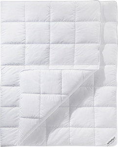 Schlafgut Kunstfaserbettdecke »Casual«, warm, (1 St.), langlebige Bettdecke in 135x200 oder 155x220 cm, Sommer oder Winter