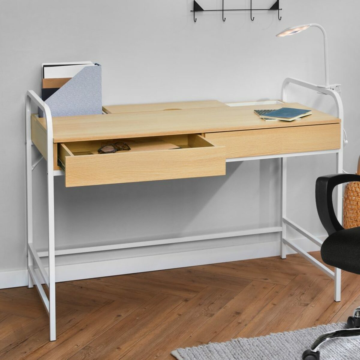 Bild 3 von HOME CREATION Schreibtisch