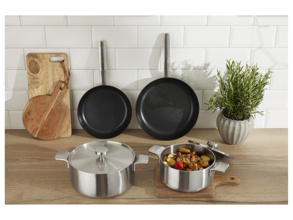 Bild 2 von Masterpro Bratpfanne »Alessi Bones«, Ø 28 cm