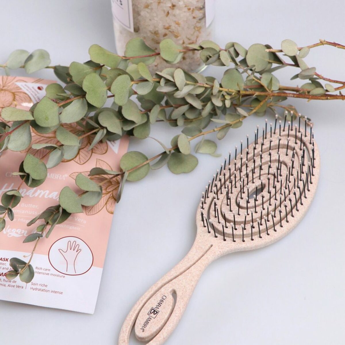 Bild 4 von KÜR Haarbürste aus Stroh