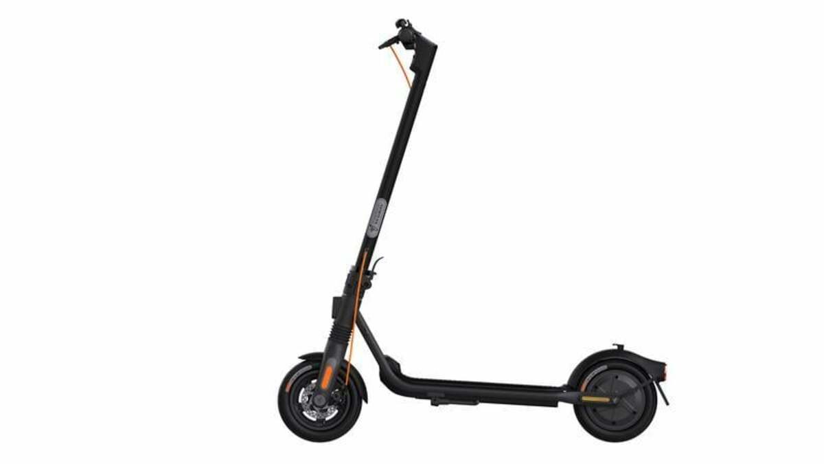 Bild 1 von Ninebot KickScooter F2 PRO D E-Scooter