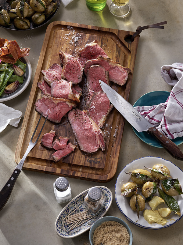 Bild 3 von TRAMONTINA Servier- und Schneidebrett, Teak,  49 x 28 x 2,2 cm