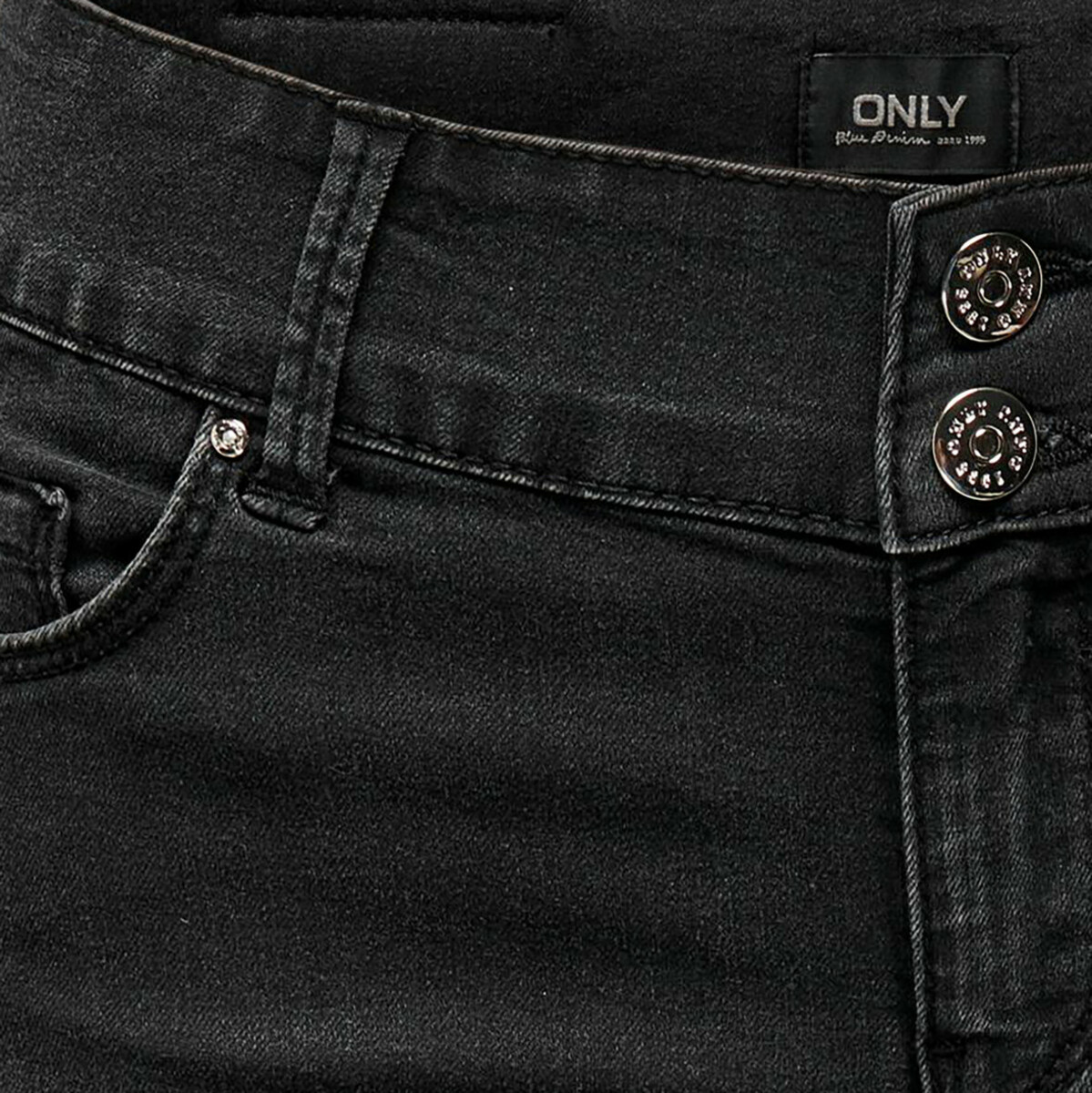 Bild 3 von Only ONLCARMEN REG SHORTS Shorts