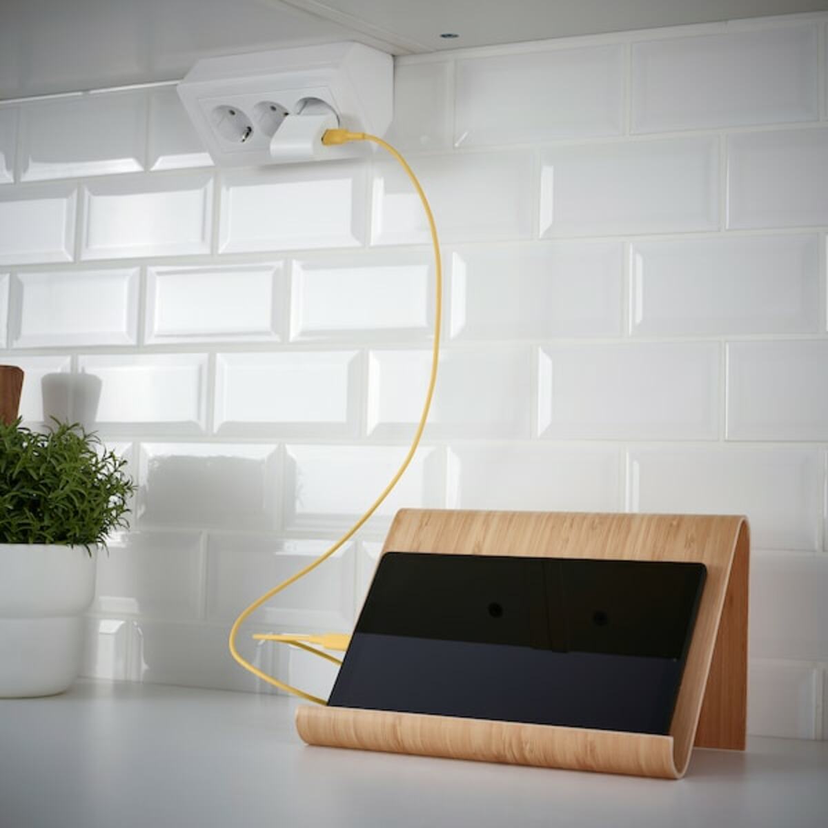 Bild 3 von SITTBRUNN  USB-A auf USB-C, hellgelb