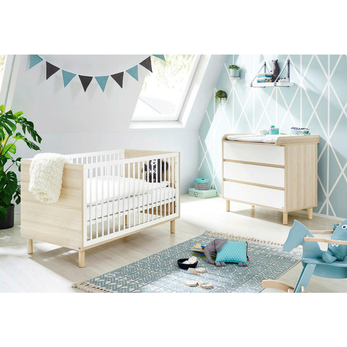 Bild 1 von XXXLutz BABYZIMMER Weiß, Esche