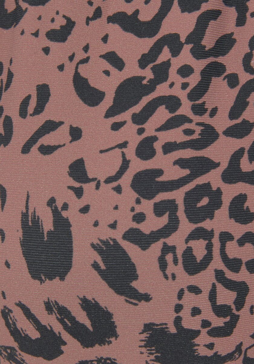 Bild 3 von LASCANA Triangel-Bikini-Top Asha, mit goldfarbenen Ringen