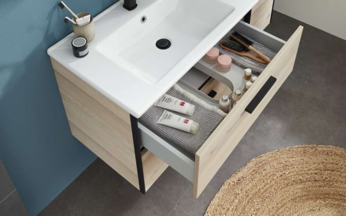 Bild 4 von Vito - Waschtischunterschrank Alomi, Polar Pinie Nachbildung, Absetzung in schwarz