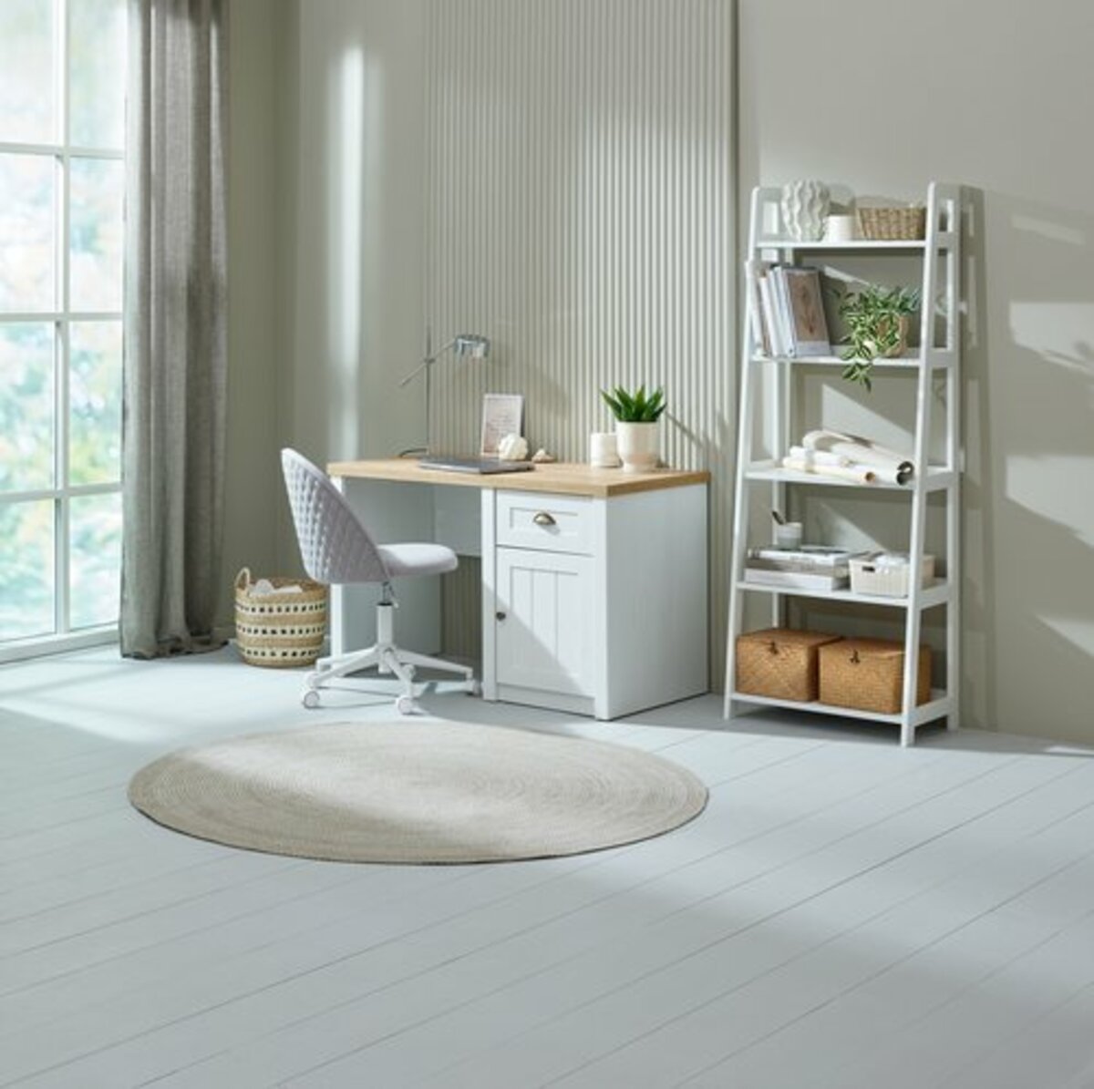 Bild 2 von Schreibtisch MARKSKEL 60x120 1 Tür 1 Schublade weiß/eichef.