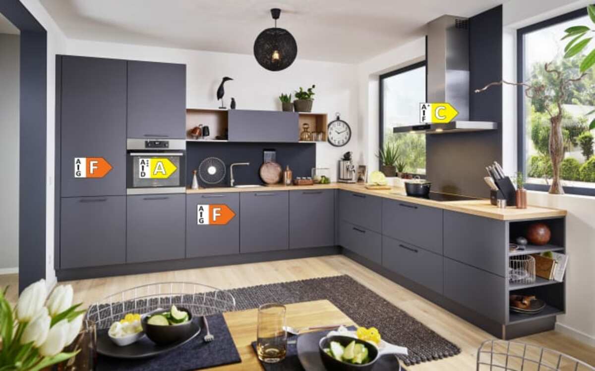 Bild 4 von Impressa - Einbauküche Meteor, schwarz, inkl. Privileg Elektrogeräte