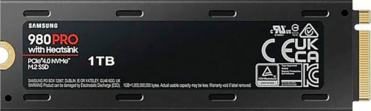 Bild 4 von Samsung 980 PRO SSD 1TB + Assassin's Creed Valhalla: Die Zeichen Ragnaröks PS5 interne SSD (1000 GB) 7000 MB/S Lesegeschwindigkeit