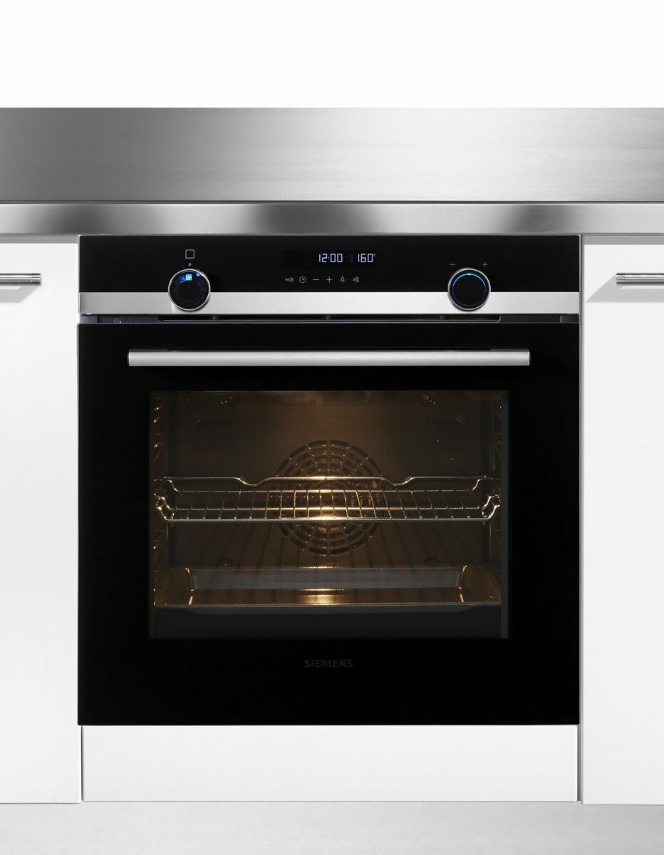 Bild 2 von SIEMENS Pyrolyse Backofen iQ500 HB578ABS0, Pyrolyse-Selbstreinigung, Automatikprogramme