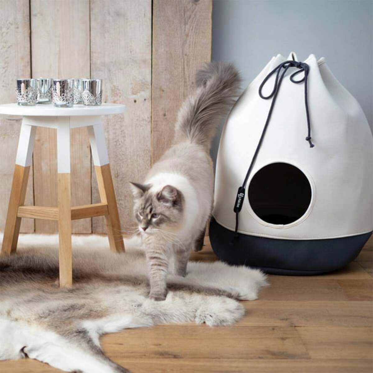 Bild 4 von District 70 Katzenhöhle Casa weiß grau