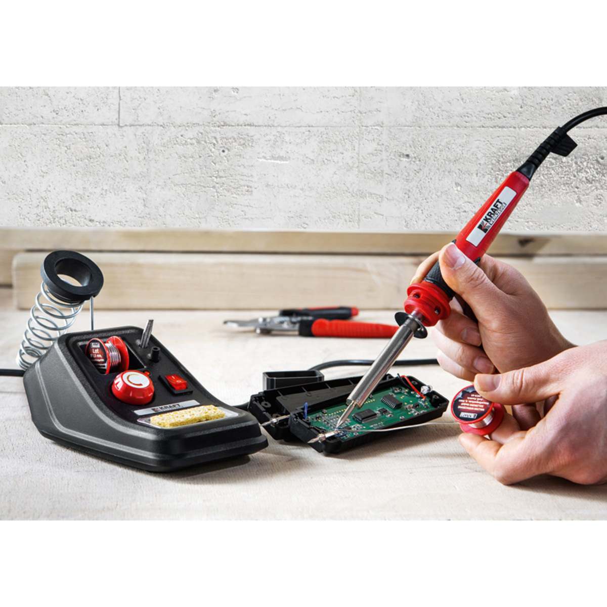 Bild 1 von Kraft Werkzeuge Regelbare Lötstation