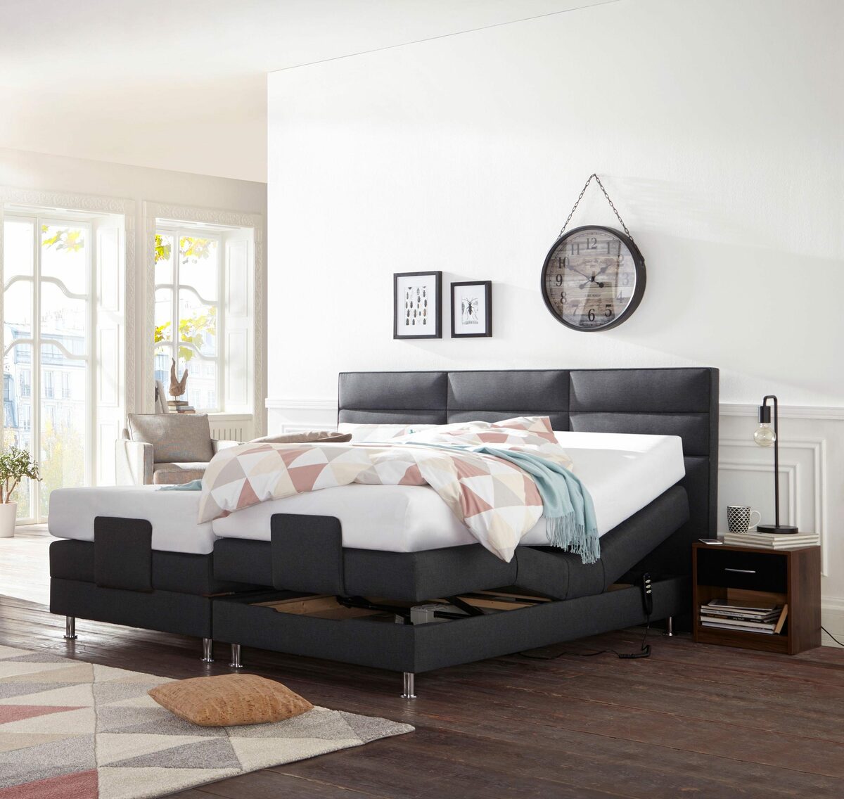 Bild 1 von Westfalia Schlafkomfort Boxbett, mit Motor in diversen Ausführungen