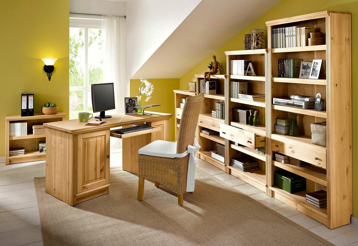 Bild 2 von Home affaire Schreibtisch Soeren, aus massiver Kiefer, mit Tastaturauszug