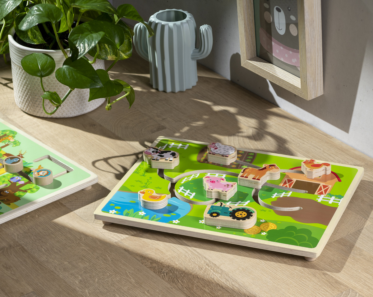 Bild 2 von IDEENWELT Holz-Schiebespiel Bauernhof