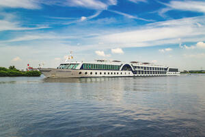 Kreuzfahrten Rhein & IJsselmeer: Flusskreuzfahrt mit der MS COMPASS OPERA ab/an Köln über Amsterdam & Rotterdam