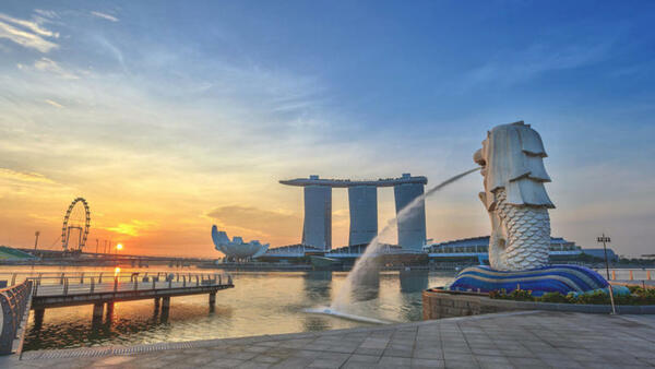 Bild 1 von Kreuzfahrten China, Vietnam, Thailand & Singapur: Celebrity Solstice