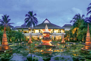 Flugreisen Thailand - Khao Lak: Badeurlaub im Le Meridien Khao Lak Resort & SPA