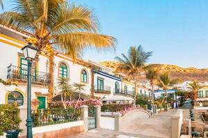 Kreuzfahrten Kanaren & Madeira: Kreuzfahrt mit AIDAcosma ab/an Gran Canaria & 21 Nächte Badeaufenthalt im Hotel Relaxia Beverly Park