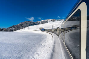 Eigene Anreise Schweiz: Panoramazug-Rundreise von Luzern bis Montreux