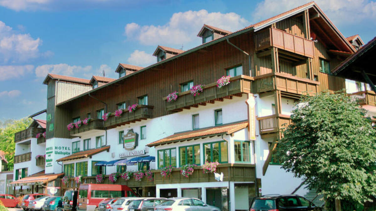 Bild 1 von Eigene Anreise Deutschland/Bayerischer Wald: Ferienhotel Das Waldkönig