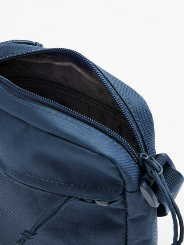 Bild 4 von Levis Umhängetasche