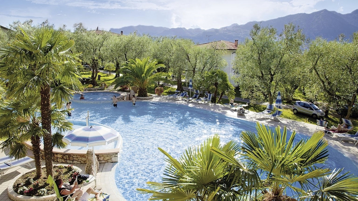 Italien Gardasee Malcesine 3* Hotel San Carlo von LidlReisen für