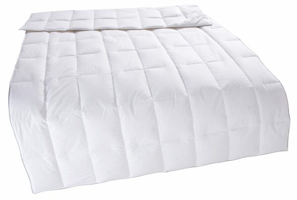 Bild 2 von Daunenbettdecke, MOULLE für jede Jahreszeit "Sommer bis Winter" die richtige Bettdecke, Home affaire, Füllung: Daunen & Federn, Bezug: 100% Baumwolle, In den Größen 135x200 cm & weitere Grö