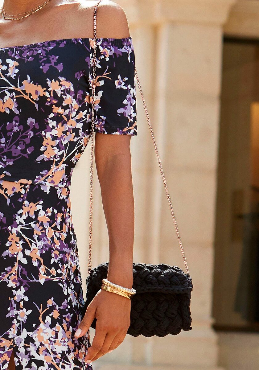 Bild 2 von Vivance Umhängetasche, Minibag in Häkel Optik VEGAN