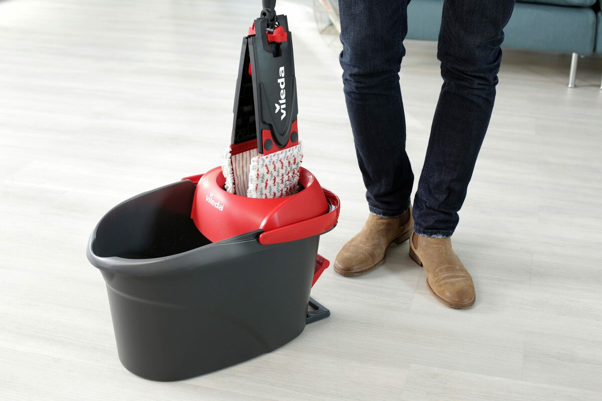 Bild 2 von Vileda Bodenwischer-Set Ultramax XL Turbo Box (Set, 3-St., Stiel, extragroßer Wischbezug, Powerschleuder und Fußpeda), ideal für große Flächen