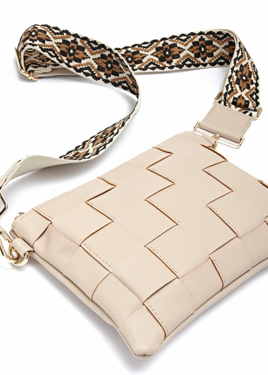 Bild 4 von LASCANA Umhängetasche, kleine Tasche, Minibag in Flechtoptik und mit farbigem Band VEGAN