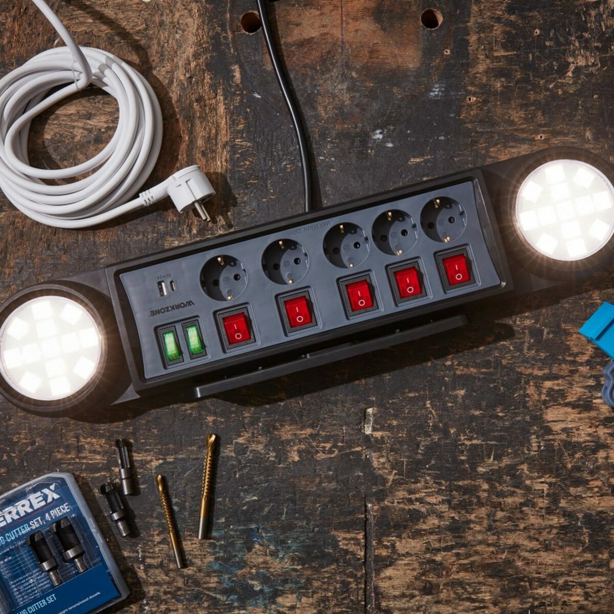 Bild 2 von WORKZONE Steckdosenleiste mit LED-Beleuchtung