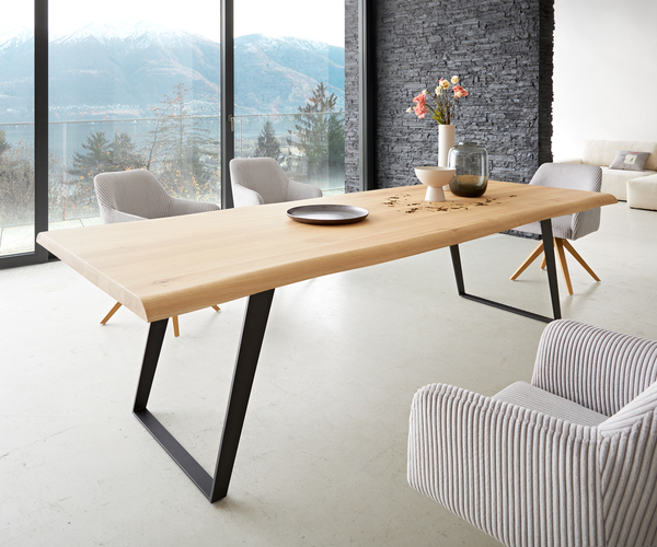 Bild 1 von Esstisch Edge 260x100 Eiche Natur Metall Schräg Schwarz Live-Edge
