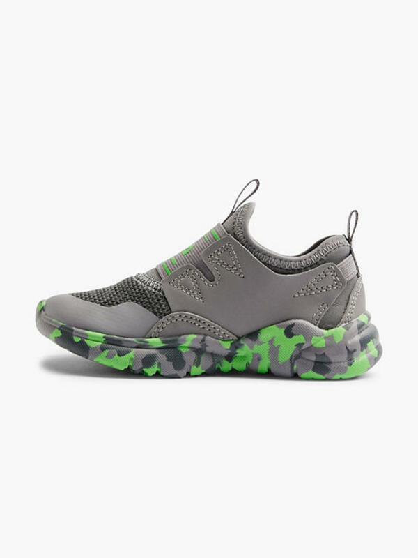 FILA Slip On Sneaker von Deichmann ansehen!