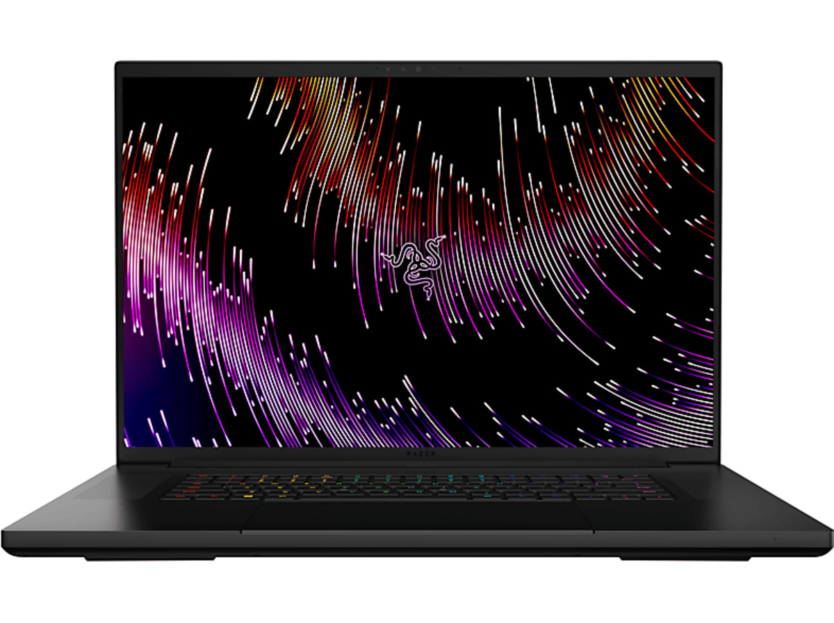 Bild 1 von RAZER Blade 18, Gaming Notebook mit 18 Zoll Display, Intel® Core™ i9 Prozessor, 16 GB RAM, 1 TB SSD, NVIDIA GeForce® RTX™ 4060 Laptop GPU, Schwarz