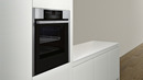 Bild 3 von NEFF BCR5525N - B55CR25N0, Backofen (Einbaugerät, 71 Liter, 596 mm breit), Slide&Hide