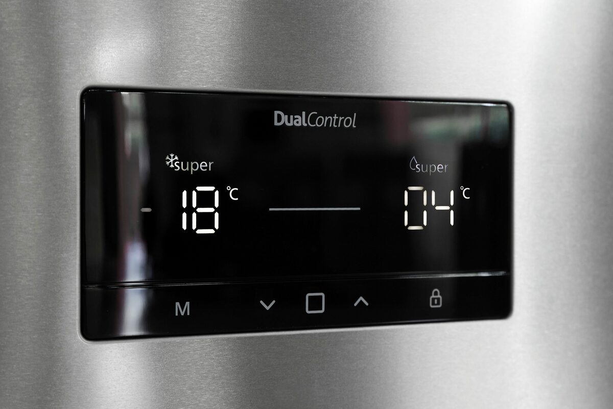 Bild 3 von Sharp Kühl-/Gefrierkombination SJ-BA09RHXLC-EU, 186 cm hoch, 59,5 cm breit