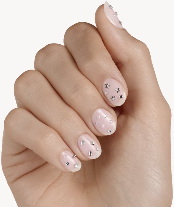 Bild 2 von essence It's a Bling Thing! Nail sticker