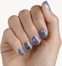 Bild 2 von essence Call me Queen! Nail sticker
