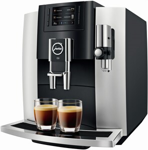 Jura E8 (Modell 2018) Kaffee-Vollautomat platin